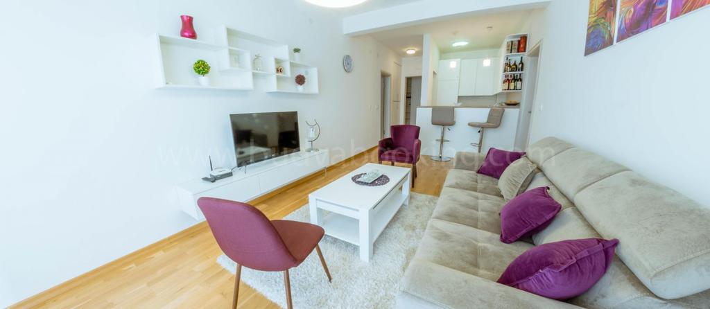 Pab Apartment *